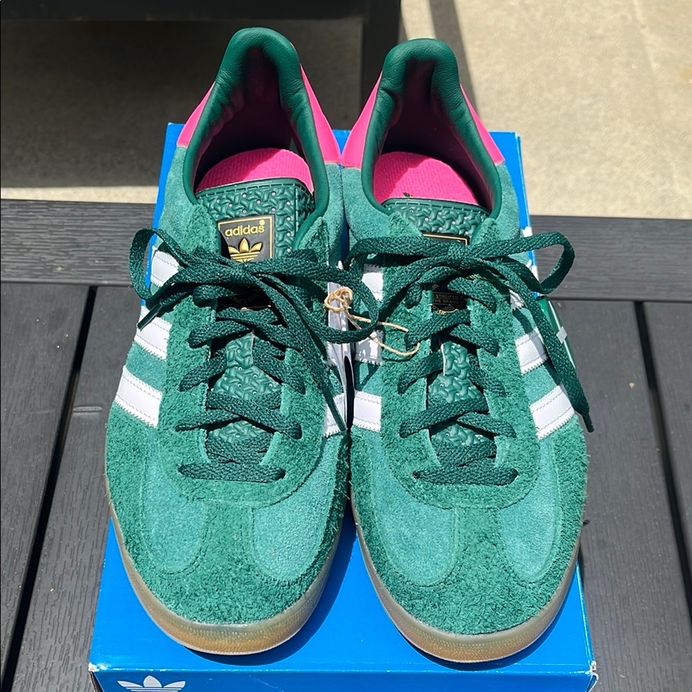 Adidas Gazelle Indoor Collegiate Green Lucid Pink Women’s Sneakers Size 8 BNIB